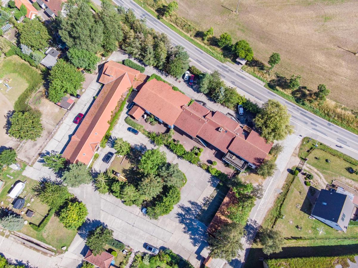 Landpension Dubnitz - Ferienwohnung 1 Засниц Экстерьер фото