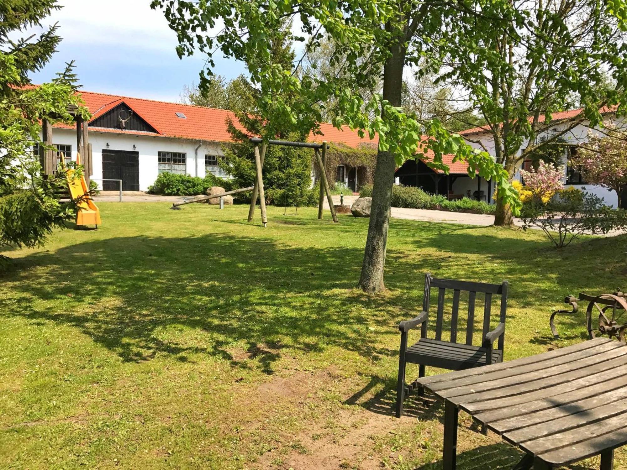 Landpension Dubnitz - Ferienwohnung 1 Засниц Экстерьер фото